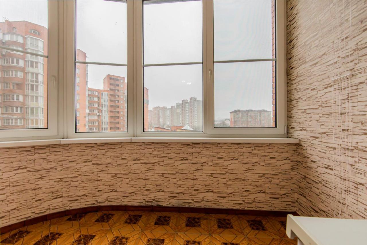 Комфортная Двухкомнатная Квартира Возле Метро Академгородок Kiev Luaran gambar